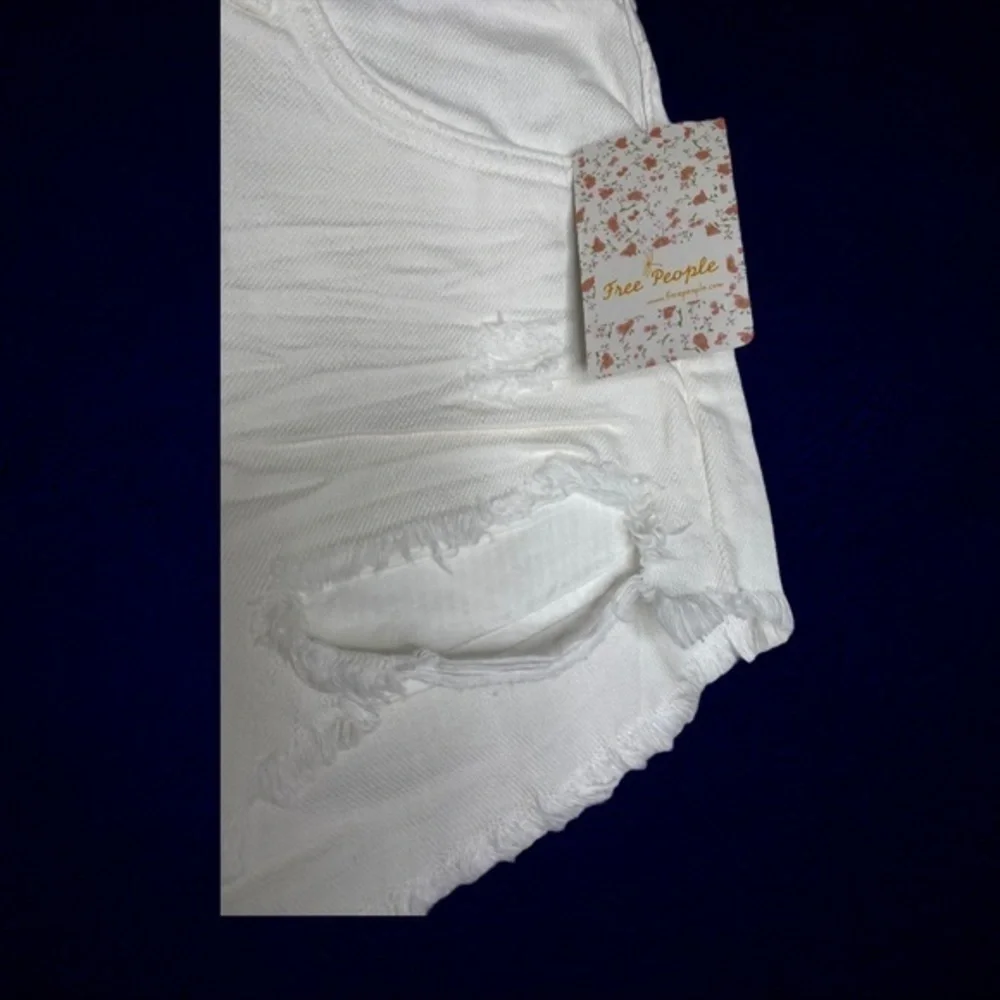 Free People Loving Good Vibrations Cutoff White Denim Shorts NWT